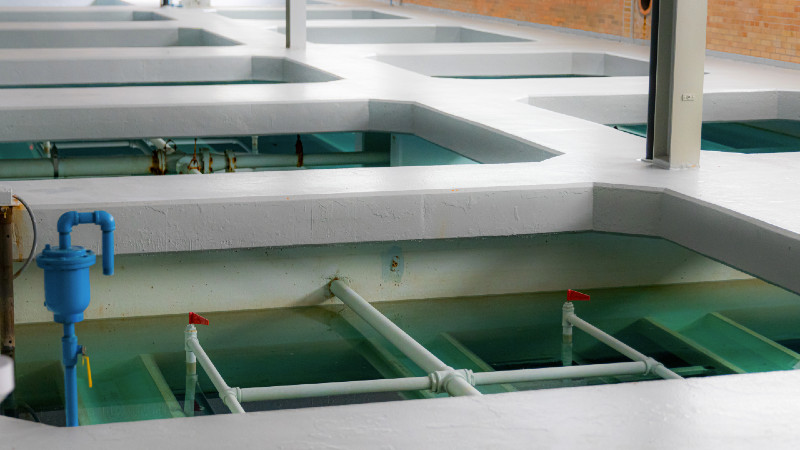 Water treatment settling tanks